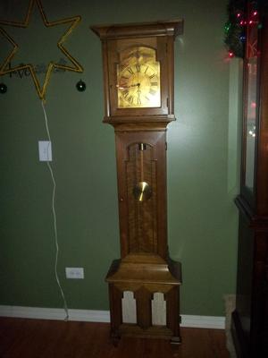 What's the value of this Colonial Clock