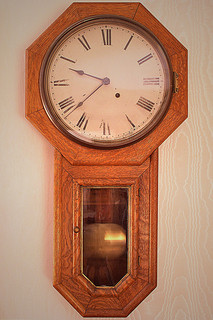 pendulum clock