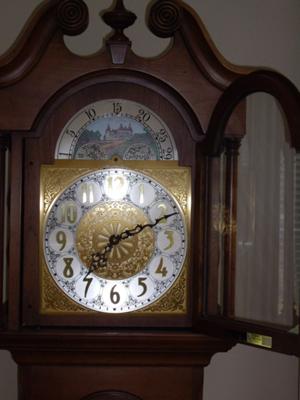 Colonial of Zeeland Grandfather Clock face