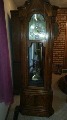 Need help identify this Ridgeway Grandfather clock 