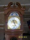 Please HELP! Need to know what clock this is! Face